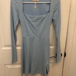 Elegant Blue Long Sleeve Dress